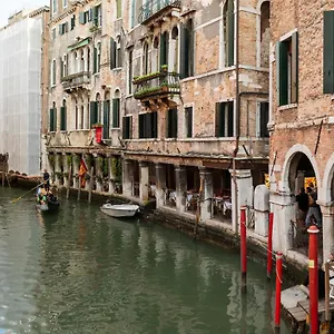 Hotel Al Sotoportego, Venice