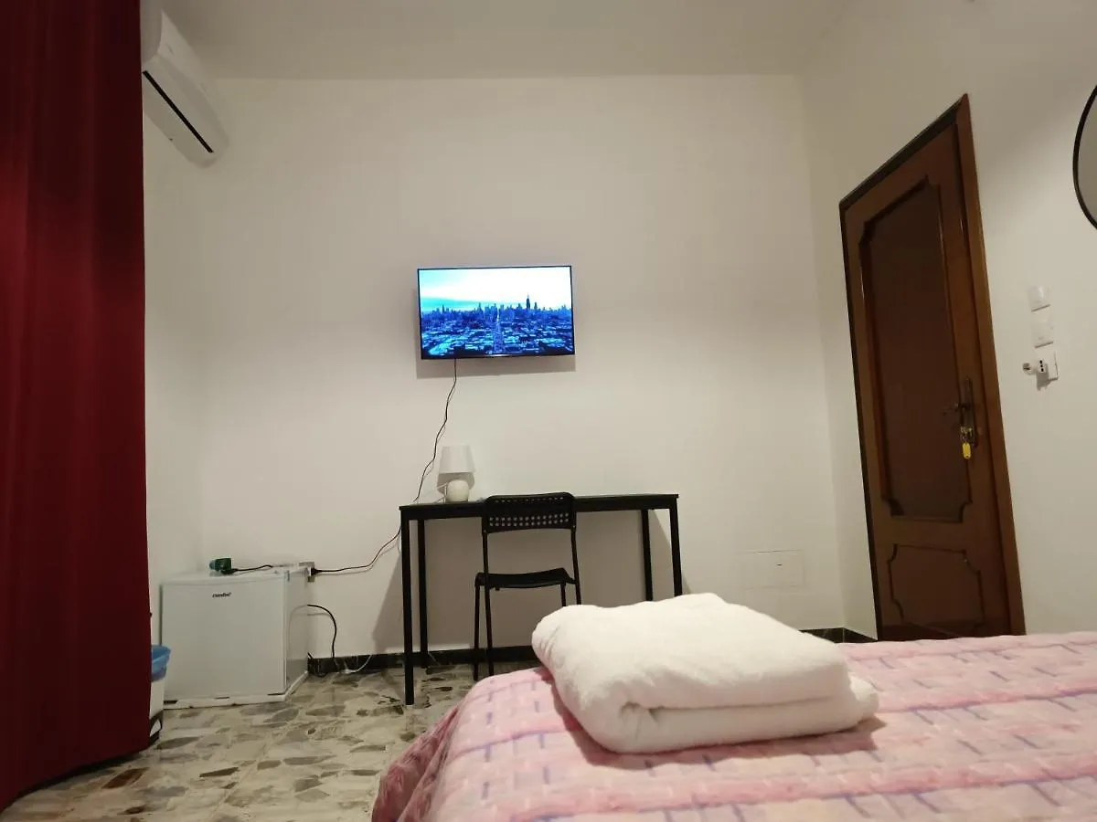 Locazione Turistica Bed & Breakfast Tessera 0*,  Italy